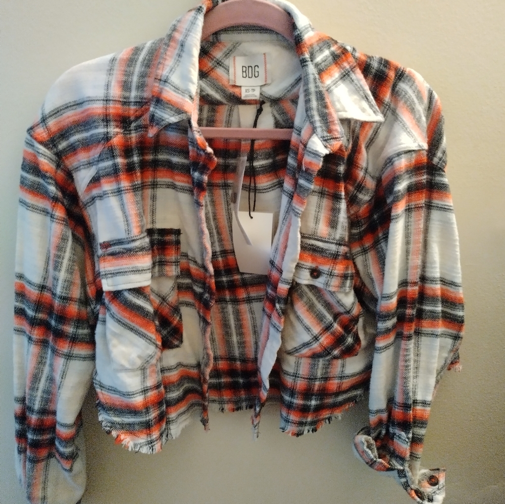 Cropped flannel shirt size xs